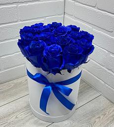 Букет из 15 синих роз в коробке