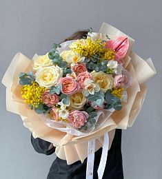 Букет "Alessandra" из роскошных весенних цветов
